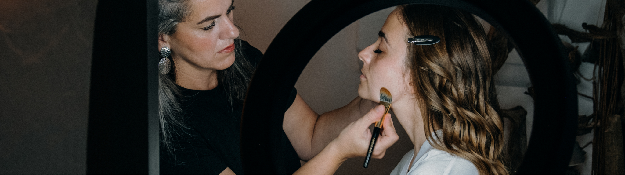 How to Attract More Clients and Grow Your Makeup Artist Business